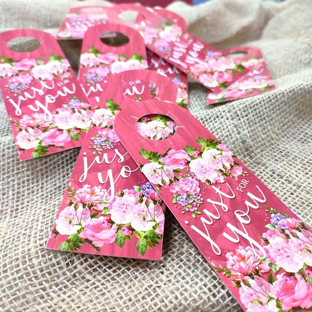 открытки на 14 февраля крестной. конфеты ferrero rocher 300 гр. коробочка сладостей учителю. цветы южно-сахалинск. южные сувениры.